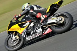ASBK: Glenn Allerton dominatore al Queensland Raceway