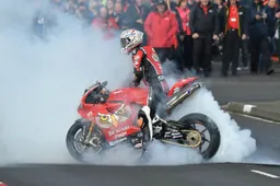 North West 200 L'impresa di Glenn Irwin, vincere da (quasi) rookie