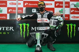 Glenn Irwin: "La nuova Honda CBR è una moto speciale"