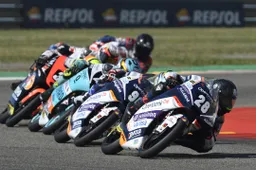CEV Moto3 Aragón, Gara 2: Izan Guevara si ripete, super rimonta e trionfo!