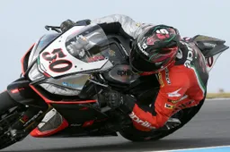 Superbike Phillip Island Superpole: Guintoli conquista la pole