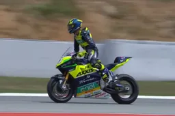 MotoE Catalunya, Gara 1: Gutierrez primo trionfo, podio Zannoni