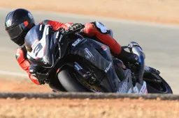 Tourist Trophy: Guy Martin e Conor Cummins in pista a Cartagena