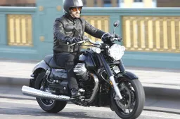 Porte Aperte Moto Guzzi California 1400