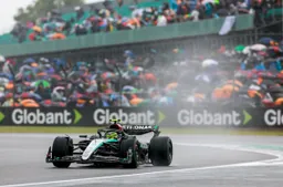 Formula 1 Gran Bretagna: Tripudio britannico! Re Hamilton torna al successo