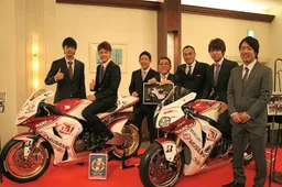 All Japan Superbike: HARC-PRO celebra un 2011 da ricordare