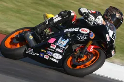 AMA SuperSport Mid Ohio Gara 2: sorpresa Hayden Gillim