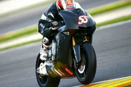 Moto2: al team SAG arriva Bernat Martinez, fuori Faubel