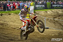 MXGP Lommel: Herlings scatenato, dalla caduta al trionfo in Gara 1
