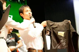 MotoGP: Hiroshi Aoyama alla festa Honda in Giappone