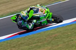 Superbike, Axel Bassani rivede la luce "Ora ho capito la Kawasaki"