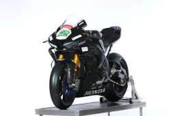 Honda Racing UK svela la nuova CBR 1000RR-R
