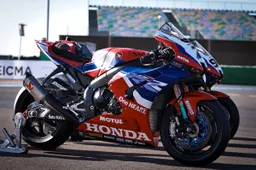Honda via concessioni in Superbike si inventa il super telaio