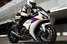 Honda CBR 1000RR Fireblade 2012