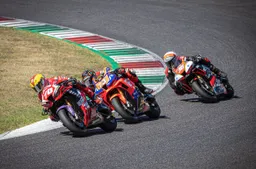Svolta nel CIV Superbike: via alle concessioni per Honda