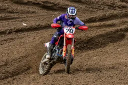 Il prototipo 2026 della Honda CRF450R convince al debutto MXGP a Loket