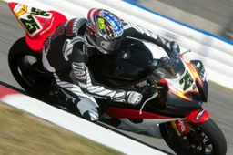 AMA SuperSport Fontana Gara 1: vittoria di Pascarella