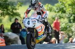 Road Racing: Ian Hutchinson sarà dimesso domattina dall'ospedale