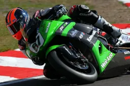 Superbike: Ian Lowry con la Kawasaki per le ultime gare?