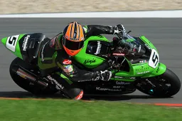 Superbike: Ian Lowry punta alla riconferma in Kawasaki