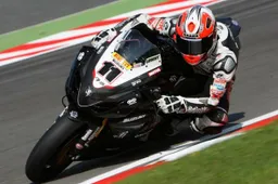 BSB: Ian Lowry lascia il team Relentless Suzuki by TAS