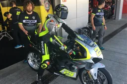 Superbike Test Jerez: Andrea Iannone "Sono vicino ai campioni del Mondo"
