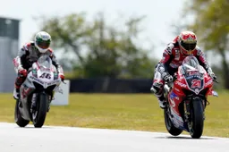 BSB Test Snetterton: 1-2 Ducati prima della pioggia