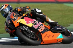 IDM Superbike: KTM festeggia la conquista del titolo costruttori