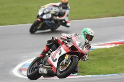 SUPERBIKE*IDM Lausitzring Gara 2: doppietta Reiterberger, Baiocco 6°, Goi 7°