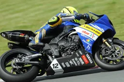 IDM Superbike: Yamaha Motor Deutschland riparte da Smrz e Hansen