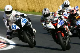 IDM Supersport: l'elenco iscritti della stagione 2011