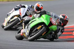 SUPERBIKE*IDM: duello per il titolo nella classe Superstock