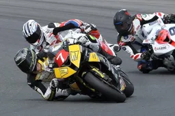 SUPERBIKE*IDM: la classe Superstock al Nurburgring con Nekvasil leader