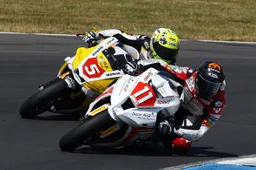 SUPERBIKE*IDM: la classe Superstock approda al Nurburgring