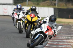 SUPERBIKE*IDM: nella classe Superstock acceso confronto per la leadership