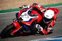 Superbike, Test Jerez: Iker Lecuona in ospedale, salterà il day-3
