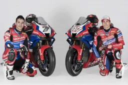 Superbike, Honda svela le livree di Iker Lecuona e Xavi Vierge