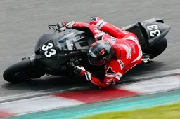 Honda HRC alla 8 ore di Suzuka 2022 con Iker Lecuona