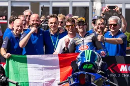 Stefano Manzi apre l'era Yamaha R9: "Gioia indescrivibile"