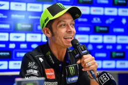 Valentino Rossi: "Con l'elettronica proviamo a cambiare il motore"