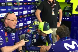 Capitano Valentino Rossi, cosa succede a bordo della nave Yamaha?