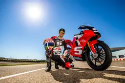 MotoGP: Johann Zarco si allena ad Alcañiz con una BeOn