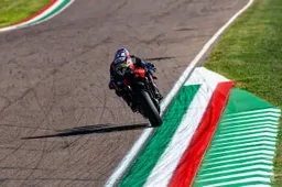 Superbike ritorno a Imola, tutto in alto mare