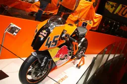 IDM Superbike: Bauer e Nebel lanciano la KTM 1190 RC8R Track