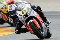 CEV Moto2 Valencia Gara: sorpresa Isaac Vinales, Torres avvicina il titolo