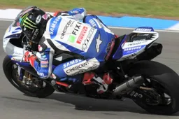 Superbike: per Hopkins frattura alla mano, Phillip Island a rischio