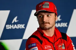 MotoGP Le Mans, Prove 1: Jack Miller e l'azzardo delle slick