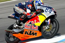 Rookies Cup Brno Gara 2: Jakub Kornfeil vince ed è campione