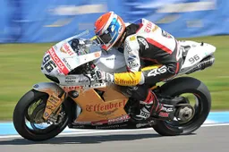 Superbike Donington Qualifiche 1: vola Smrz, risale Checa