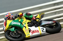 BSB: in vendita le CBR 1000RR del team Swan Honda